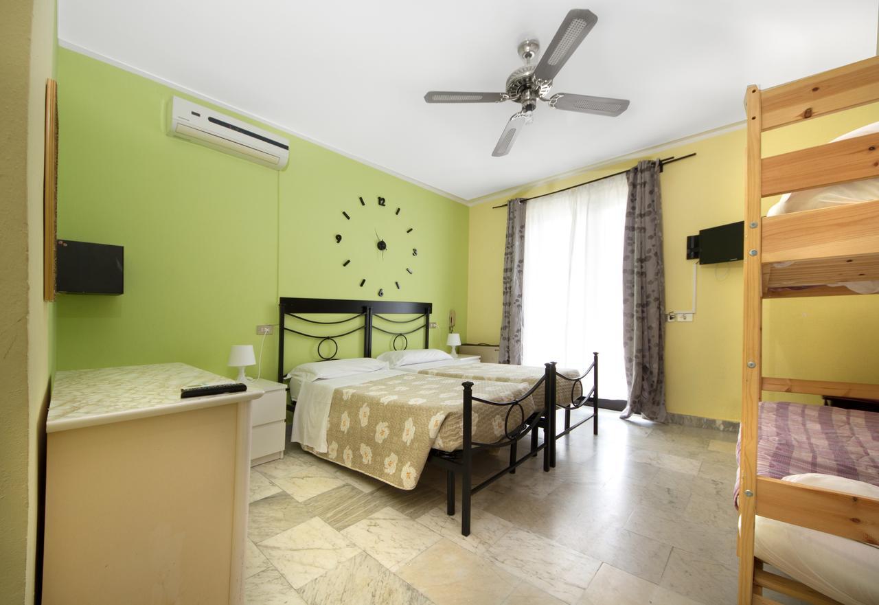 Olympic Kosher Holidays Hotel Sirmione Kültér fotó